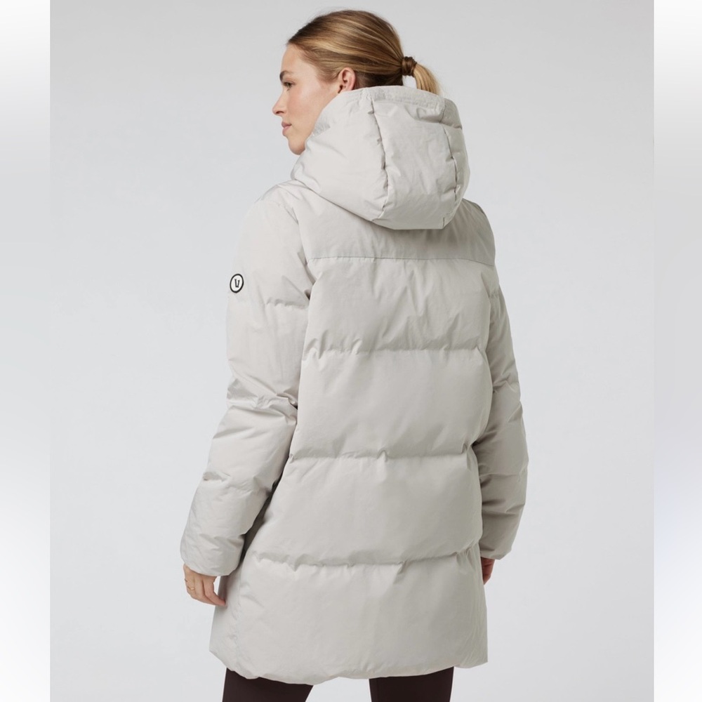 Vuori Mammoth Down Parka in Ecru - Picture 2 of 10